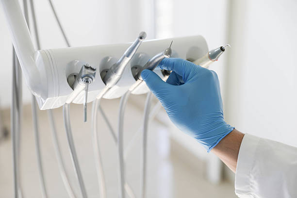 Professional Tooth Extraction technician working in West Siloam Springs, OK